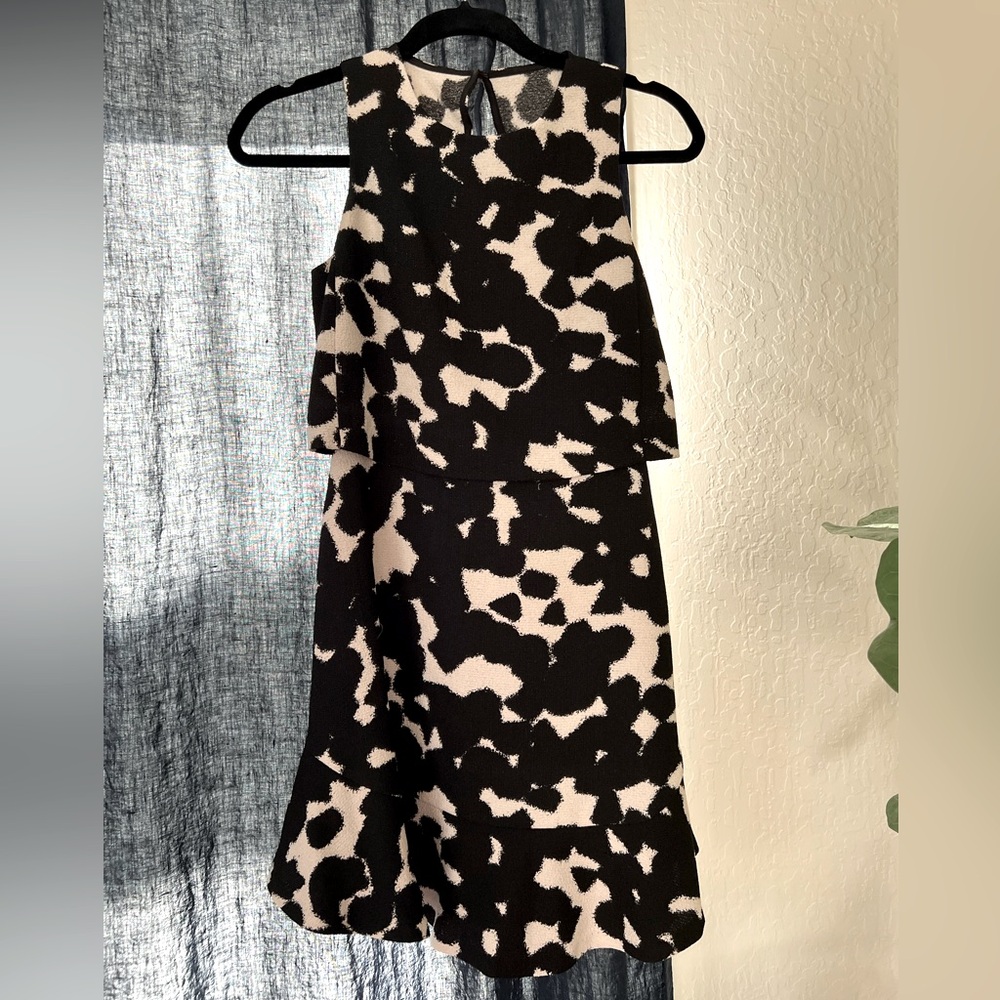Banana Republic 0P Tiered Ruffle Print Dress